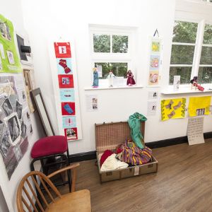 Exploring changing fashion across cultures